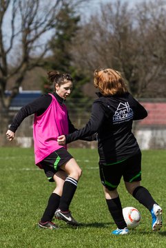 Bild 29 - Frauen Schmalfelder SV - TSV Siems : Ergebnis: 1:0